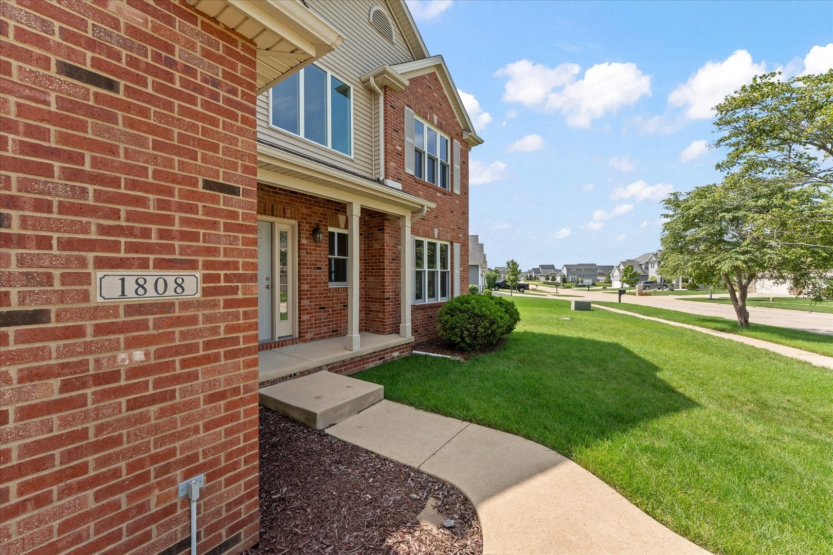 1808 Blue Bird Drive