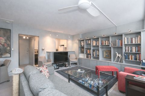 Tiny photo for 1150 N Lake Shore Drive #8K, Chicago, IL 60611 (MLS # 12563555)