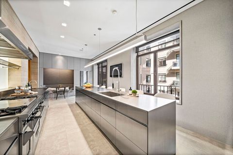 Tiny photo for 65 E GOETHE Street #3W, Chicago, IL 60610 (MLS # 12651986)