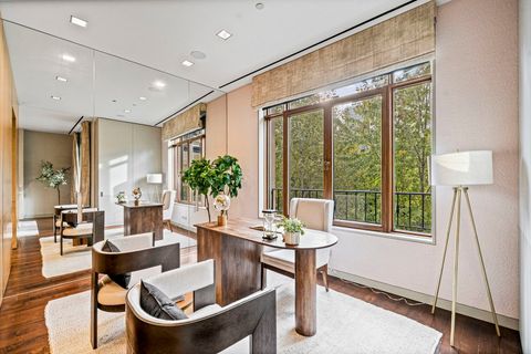 Tiny photo for 65 E GOETHE Street #3W, Chicago, IL 60610 (MLS # 12651986)