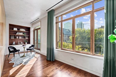 Tiny photo for 65 E GOETHE Street #3W, Chicago, IL 60610 (MLS # 12651986)