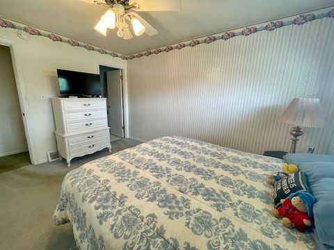 Tiny photo for 700 Longview Drive, Countryside, IL 60525 (MLS # 12590577)