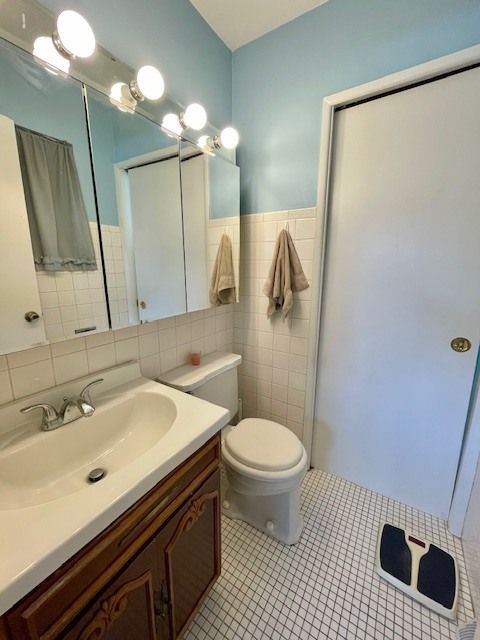 Tiny photo for 700 Longview Drive, Countryside, IL 60525 (MLS # 12590577)