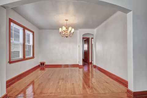 Tiny photo for 9041 S East End Avenue, Chicago, IL 60617 (MLS # 12473950)