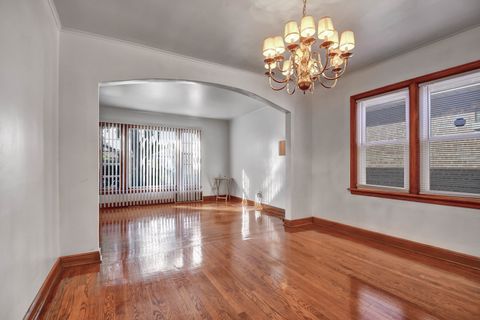 Tiny photo for 9041 S East End Avenue, Chicago, IL 60617 (MLS # 12473950)