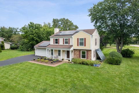 Photo of 11N583 Howard Avenue, Elgin, IL 60124 (MLS # 12741716)