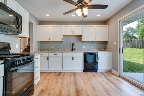 Tiny photo for 102 Hickory Lane, Morris, IL 60450 (MLS # 12430688)