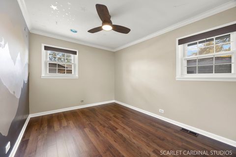 Tiny photo for 619 Oakton Street, Elk Grove Village, IL 60007 (MLS # 12490307)