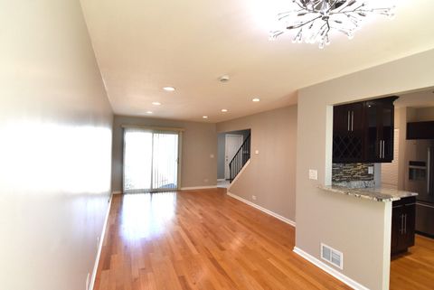 Tiny photo for 631 Schooner Point, Schaumburg, IL 60194 (MLS # 12581773)