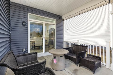 Tiny photo for 1013 Fitzwilliam Way, North Aurora, IL 60542 (MLS # 12558642)