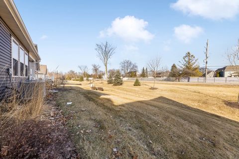 Tiny photo for 1013 Fitzwilliam Way, North Aurora, IL 60542 (MLS # 12558642)