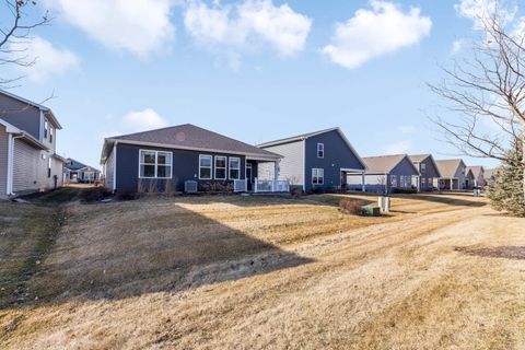 Tiny photo for 1013 Fitzwilliam Way, North Aurora, IL 60542 (MLS # 12558642)