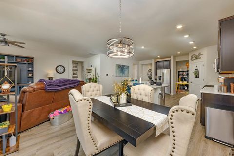 Tiny photo for 1013 Fitzwilliam Way, North Aurora, IL 60542 (MLS # 12558642)