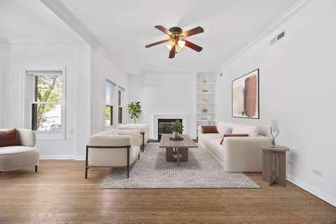 Tiny photo for 4215 N SHERIDAN Road #1N, Chicago, IL 60613 (MLS # 12727470)