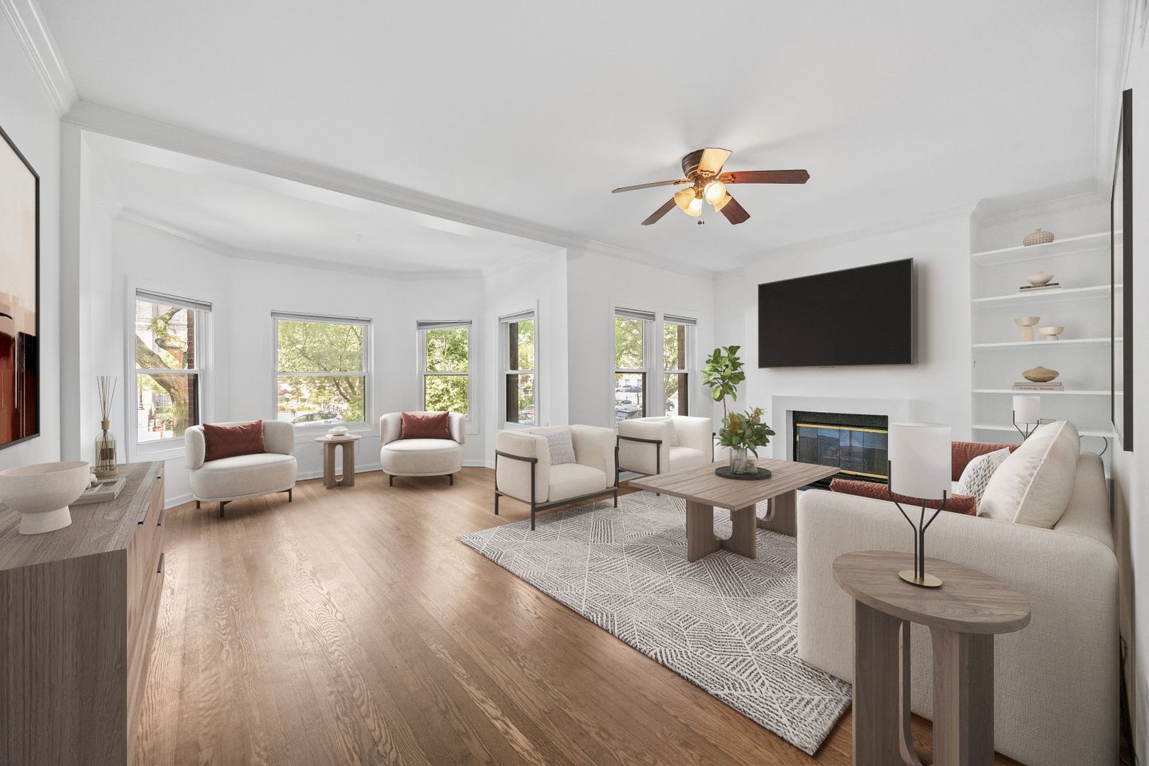 4215 N SHERIDAN Road 1N