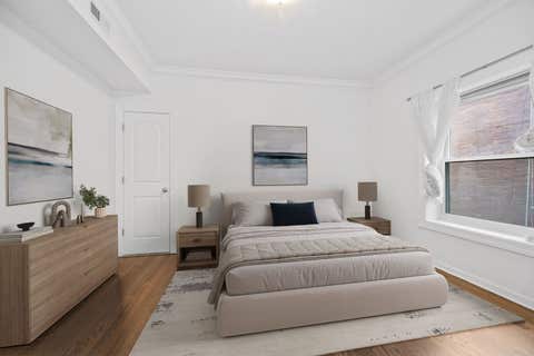 Tiny photo for 4215 N SHERIDAN Road #1N, Chicago, IL 60613 (MLS # 12727470)