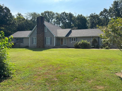 Photo of 13916 Leisure Lane, Benton, IL 62812 (MLS # 12761407)