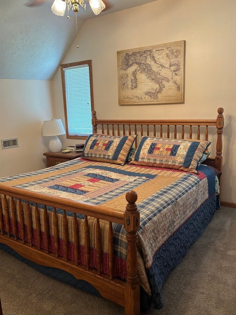Tiny photo for 13916 Leisure Lane, Benton, IL 62812 (MLS # 12761407)