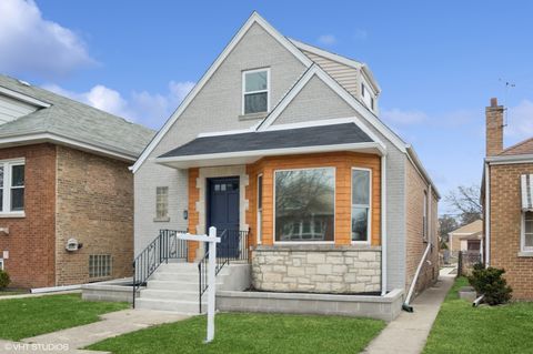 3819 N Panama Avenue Chicago IL 60634