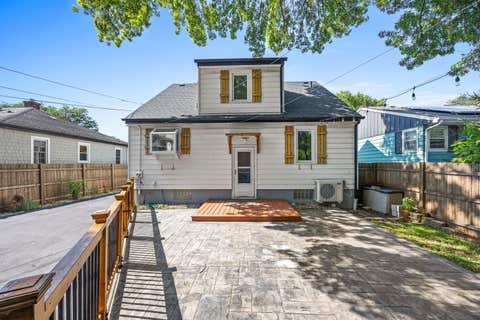 Tiny photo for 337 Sheldon Avenue, Downers Grove, IL 60515 (MLS # 12738029)