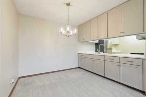 Tiny photo for 10420 Circle Drive #24B, Oak Lawn, IL 60453 (MLS # 12732155)
