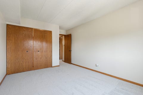 Tiny photo for 10420 Circle Drive #24B, Oak Lawn, IL 60453 (MLS # 12732155)