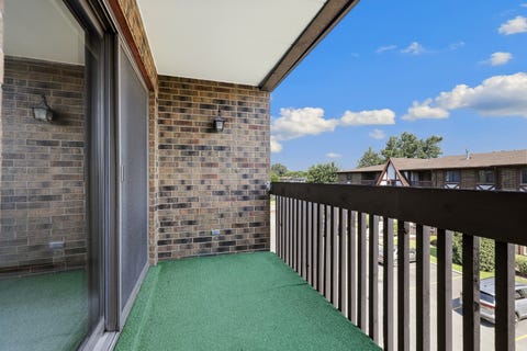 Tiny photo for 10420 Circle Drive #24B, Oak Lawn, IL 60453 (MLS # 12732155)