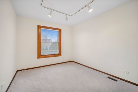 Tiny photo for 105 Red Cedar Drive, Streamwood, IL 60107 (MLS # 12584600)