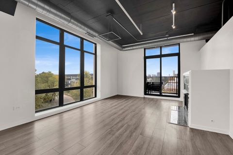 Tiny photo for 1524 S Sangamon Street #401, Chicago, IL 60608 (MLS # 12497147)