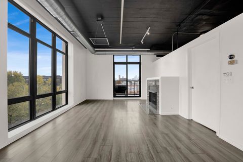 Tiny photo for 1524 S Sangamon Street #401, Chicago, IL 60608 (MLS # 12497147)