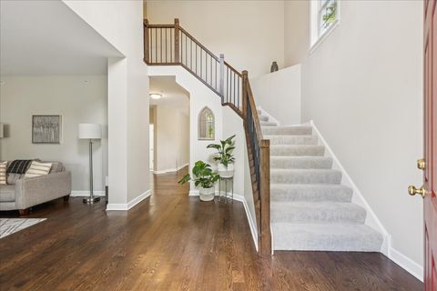 Tiny photo for 1432 Cascade Lane, Barrington, IL 60010 (MLS # 12502411)