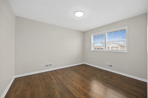 Tiny photo for 823 E 163rd Street, South Holland, IL 60473 (MLS # 12581624)