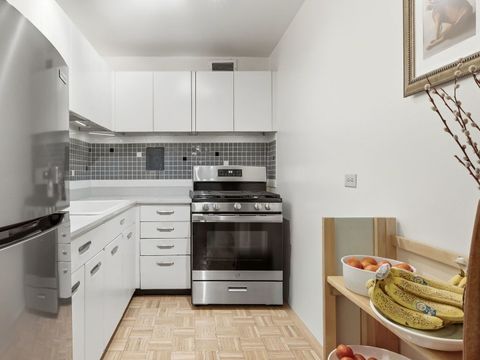 Tiny photo for 1400 E 55th Place #908S, Chicago, IL 60615 (MLS # 12592685)