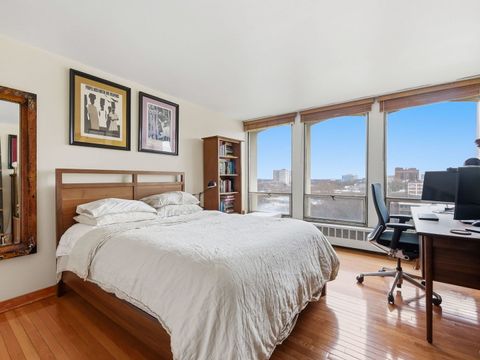 Tiny photo for 1400 E 55th Place #908S, Chicago, IL 60615 (MLS # 12592685)