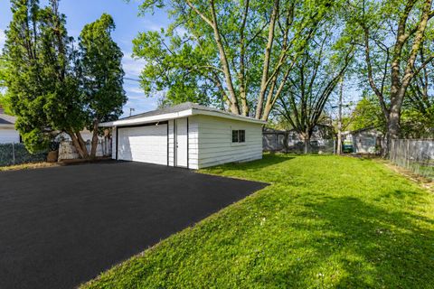 Tiny photo for 16544 Marshfield Avenue S, Markham, IL 60428 (MLS # 12632390)