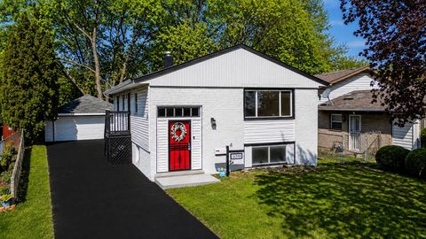 Tiny photo for 16544 Marshfield Avenue S, Markham, IL 60428 (MLS # 12632390)