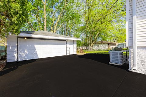 Tiny photo for 16544 Marshfield Avenue S, Markham, IL 60428 (MLS # 12632390)