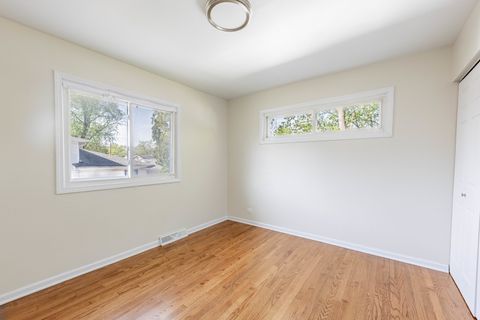 Tiny photo for 16544 Marshfield Avenue S, Markham, IL 60428 (MLS # 12632390)