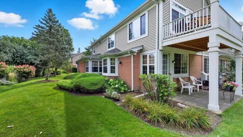 Tiny photo for 2550 Camberley Circle #5-810, Westchester, IL 60154 (MLS # 12465142)