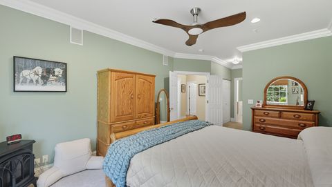 Tiny photo for 2550 Camberley Circle #5-810, Westchester, IL 60154 (MLS # 12465142)