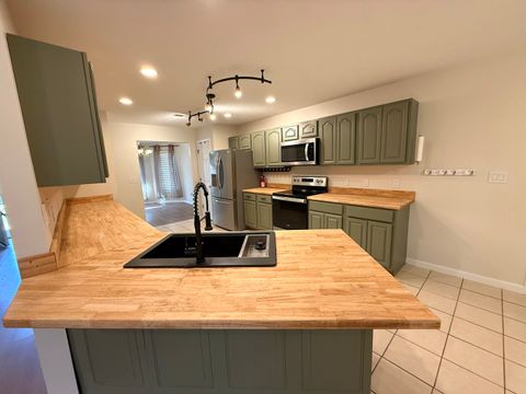 Tiny photo for 404 Bogie Drive, Herrin, IL 62948 (MLS # 12560168)