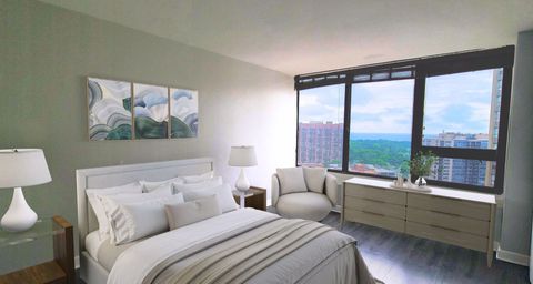 Tiny photo for 3930 N Pine Grove Avenue #2313, Chicago, IL 60613 (MLS # 12434984)