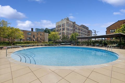 Tiny photo for 3930 N Pine Grove Avenue #2313, Chicago, IL 60613 (MLS # 12434984)