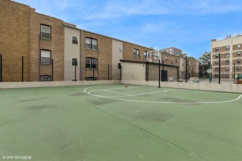 Tiny photo for 3930 N Pine Grove Avenue #2313, Chicago, IL 60613 (MLS # 12434984)