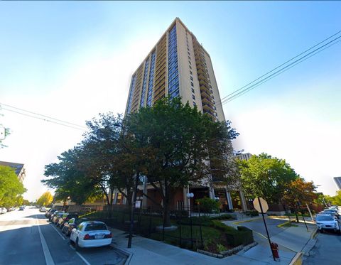 2605 S Indiana Avenue 402 Chicago IL 60616