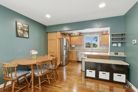 Tiny photo for 16806 Forest View Drive, Tinley Park, IL 60477 (MLS # 12635561)
