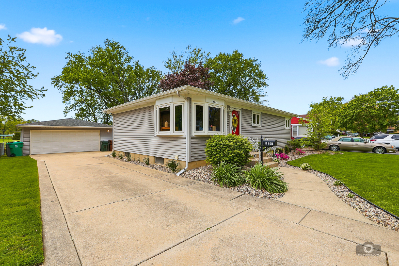 16806 Forest View Drive