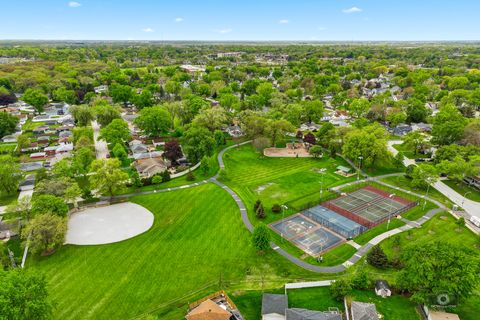 Tiny photo for 16806 Forest View Drive, Tinley Park, IL 60477 (MLS # 12635561)