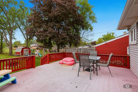Tiny photo for 16806 Forest View Drive, Tinley Park, IL 60477 (MLS # 12635561)