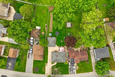 Tiny photo for 16806 Forest View Drive, Tinley Park, IL 60477 (MLS # 12635561)